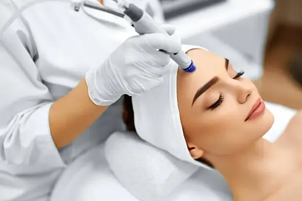 Limpieza facial a domicilio con alta frecuencia en casa