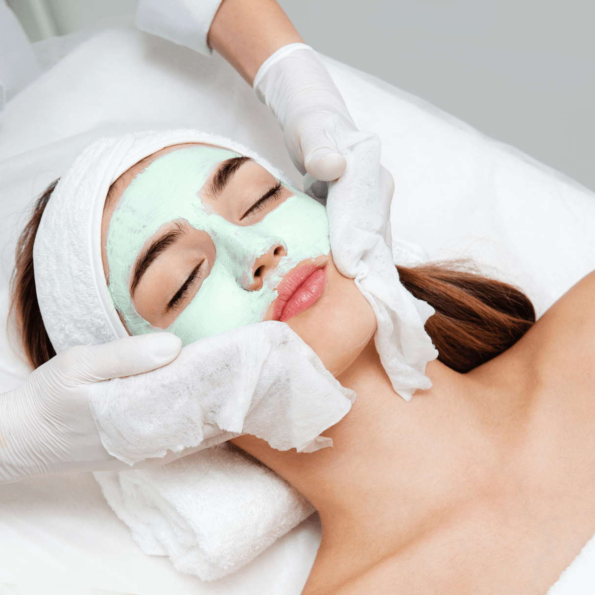 Limpieza facial a domicilio Valle Tiétar | Piel radiante - Imagen 3